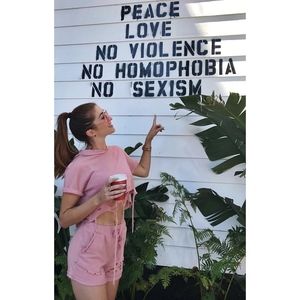 Meet your Posher, Chandler